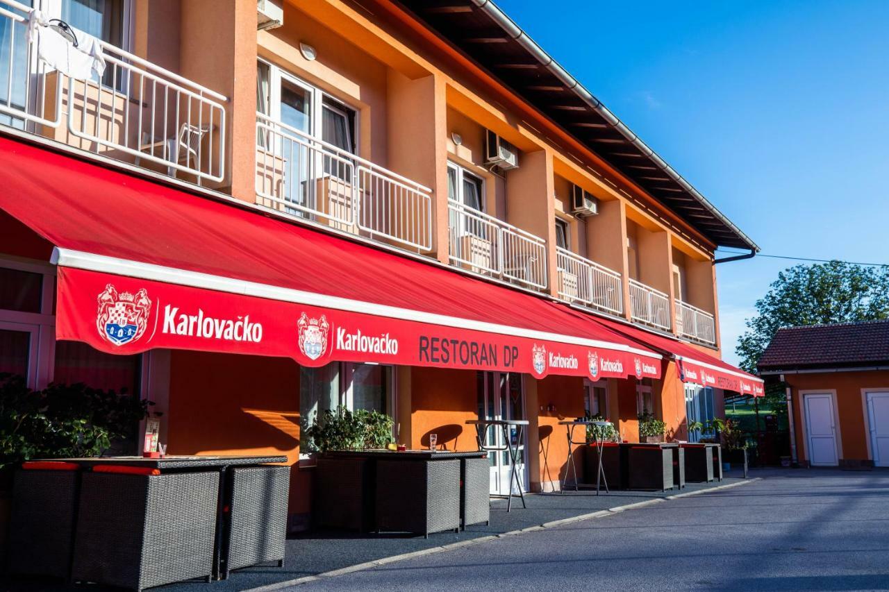 Bed And Breakfast Restaurant Dp Donji Zvecaj 외부 사진